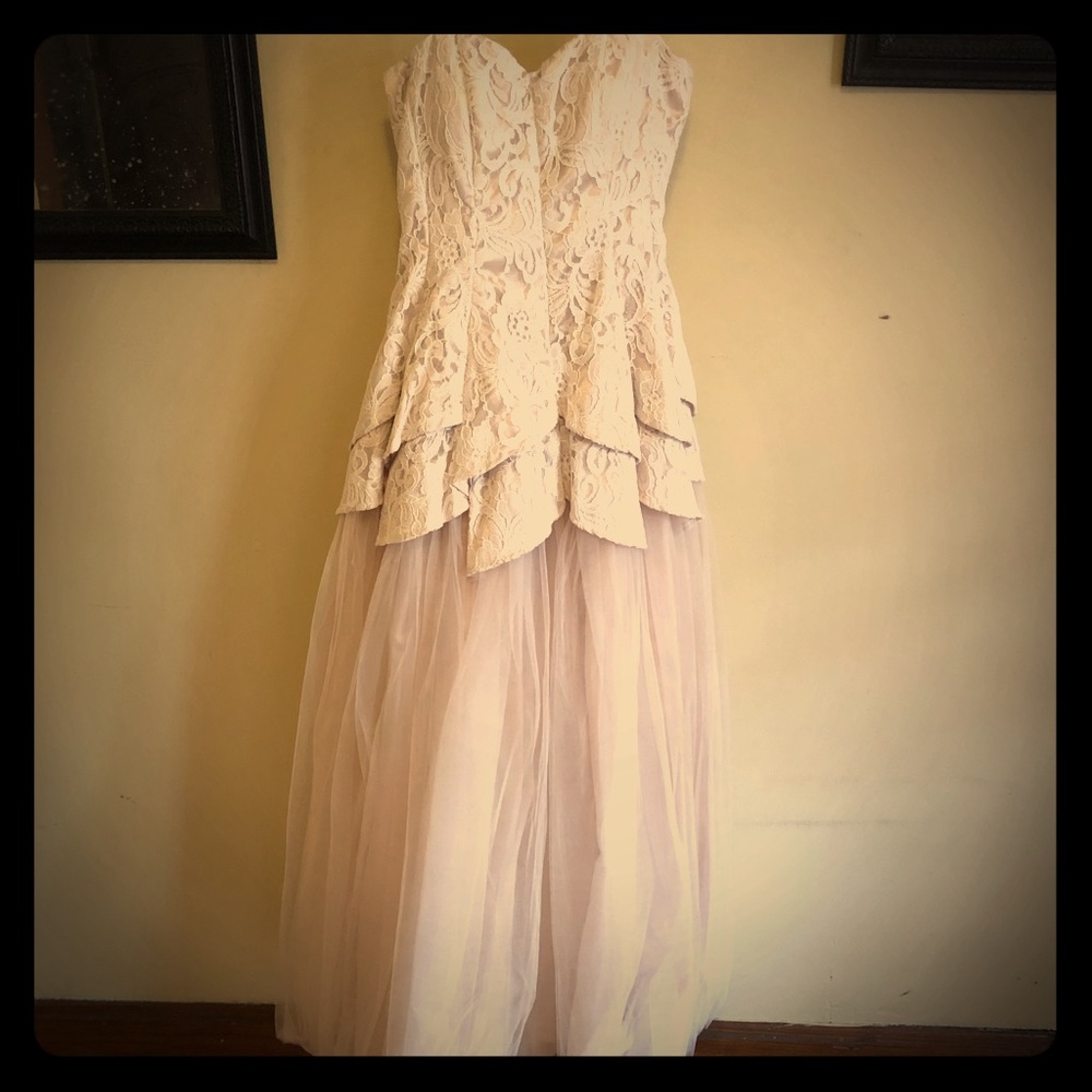Prom/ Homecoming dress! Never worn, with tags.